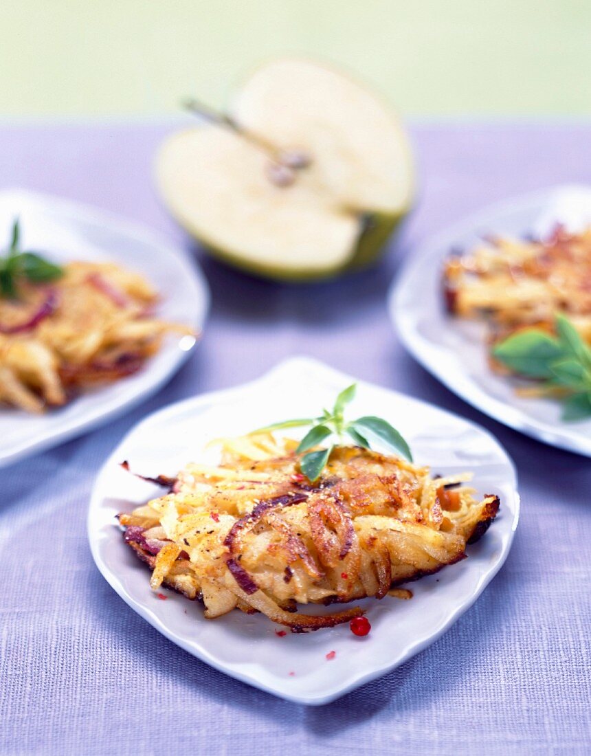 Potato and apple Rösti