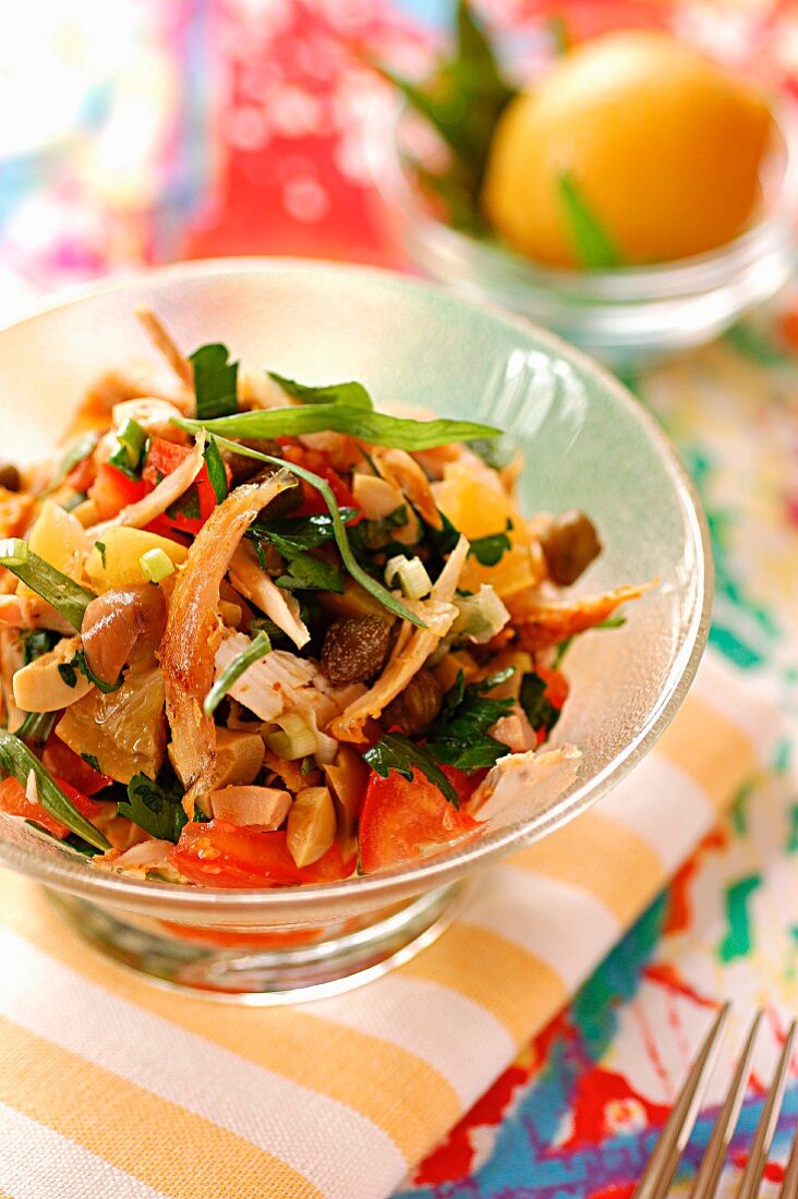Salad with chicken and preserved lemon