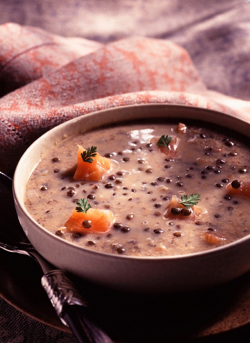 Lentil soup with smoked salmon