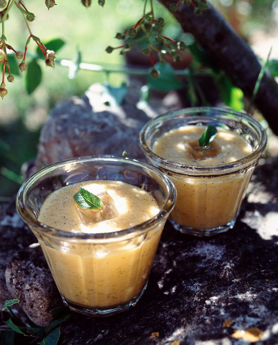 Iced spicy melon soup