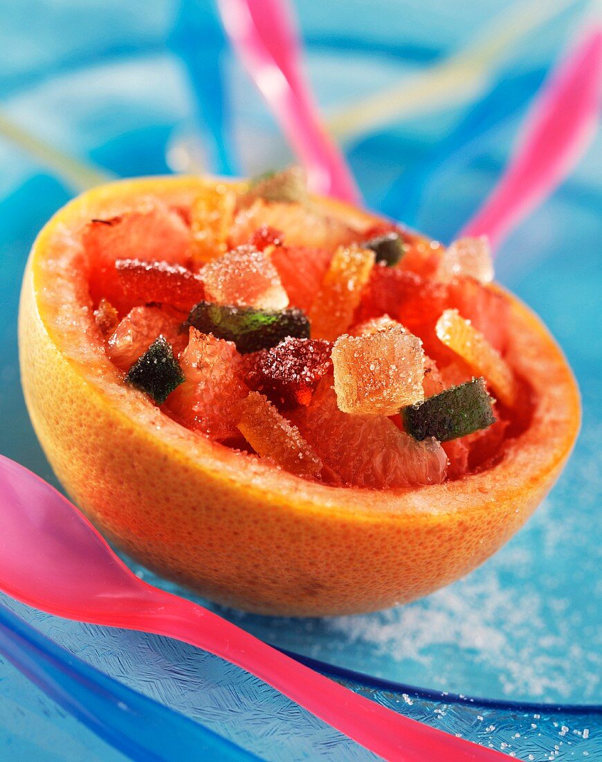 Grapefruit with crystallized fruit (topic : fruits beverages)