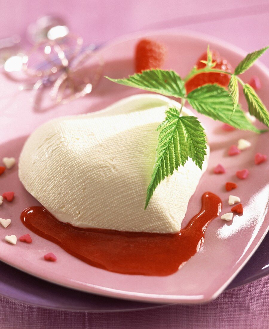 Fromage frais heart with raspberry sauce