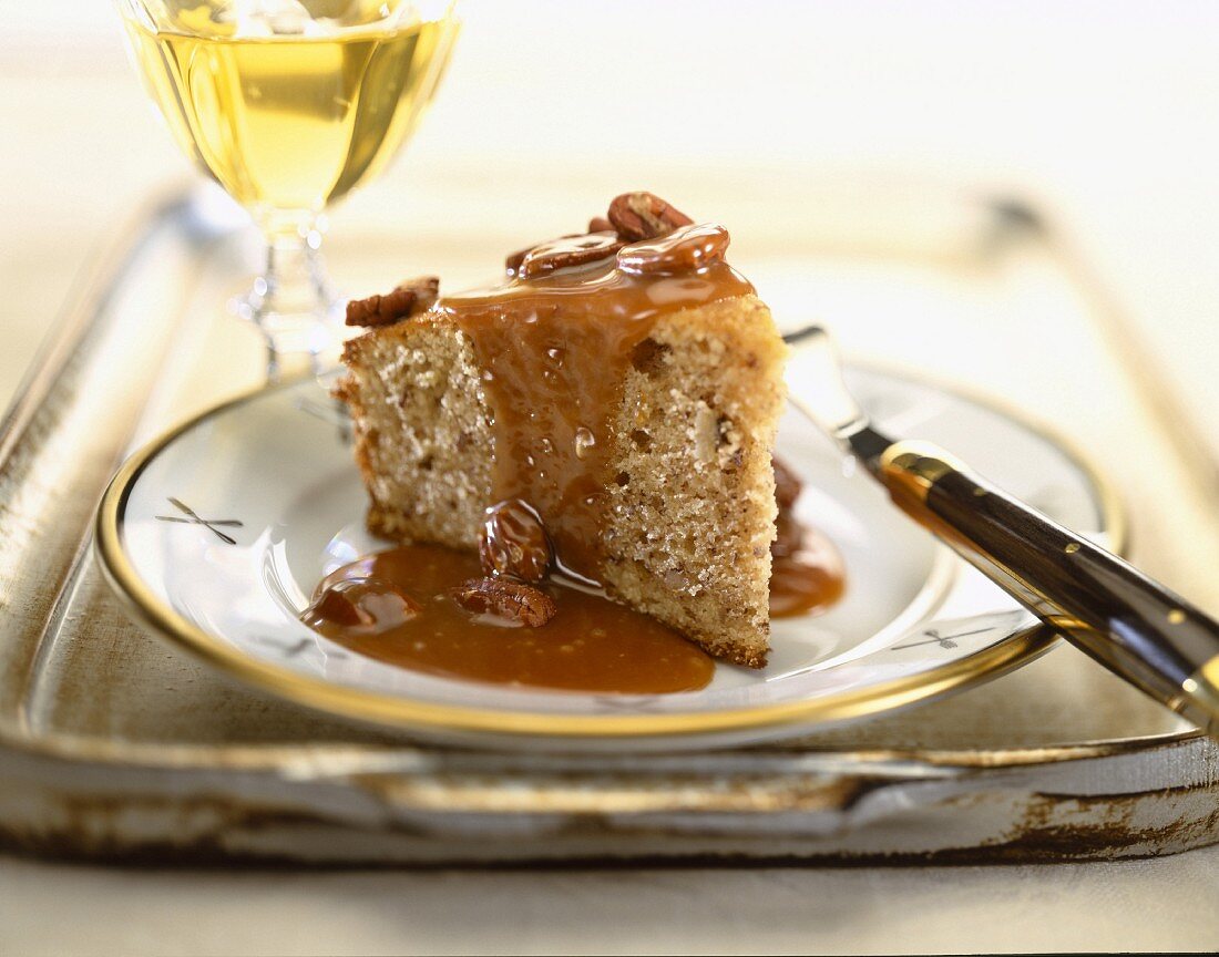 Pecan cake