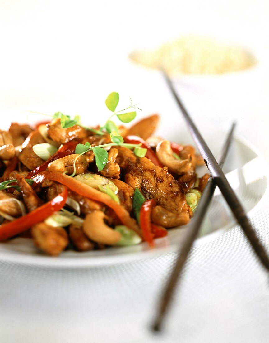 Chicken saute with cashew nuts