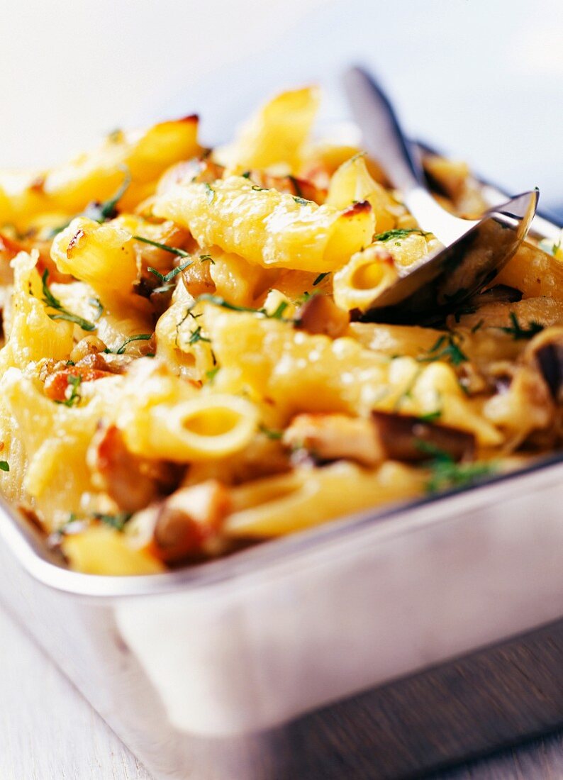 penne pasta bake with aubergine and chicken (subject: bakes)