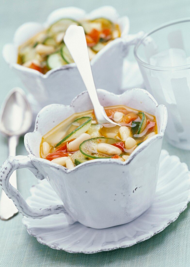 Iced minestrone soup