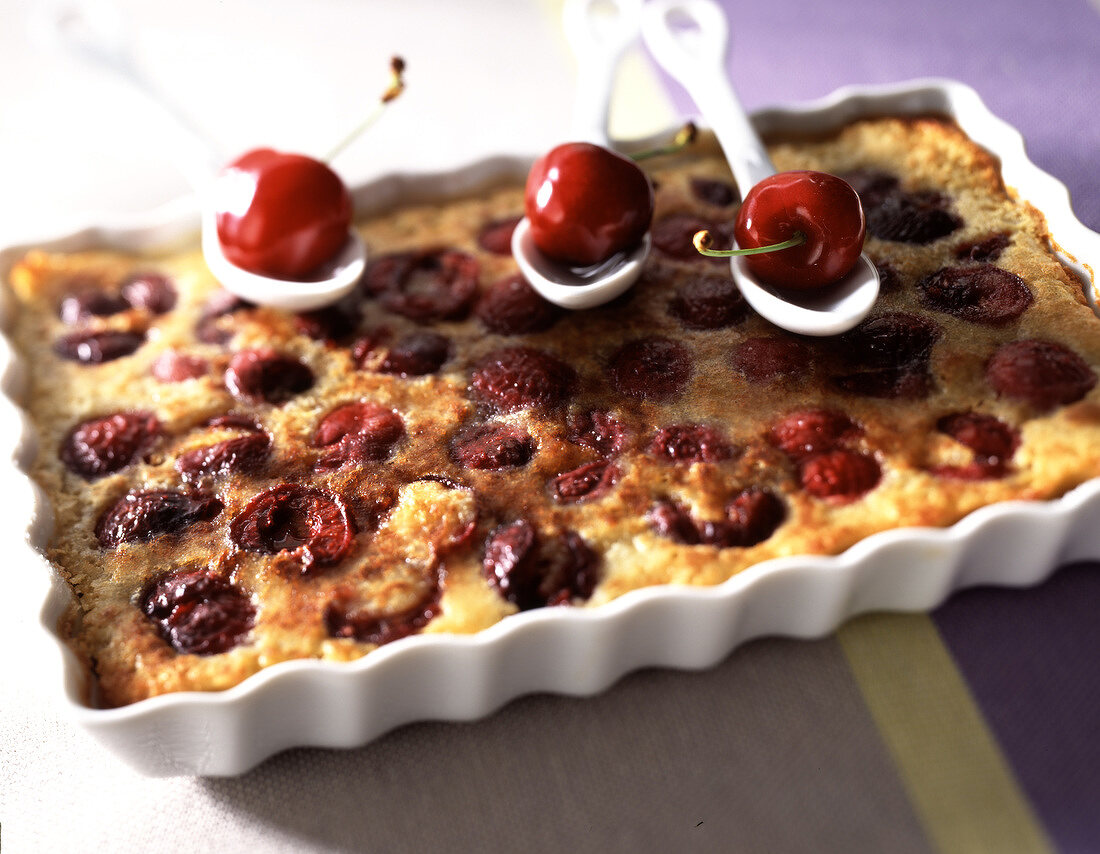 Clafoutis aux cerises (Französischer Kirschauflauf)