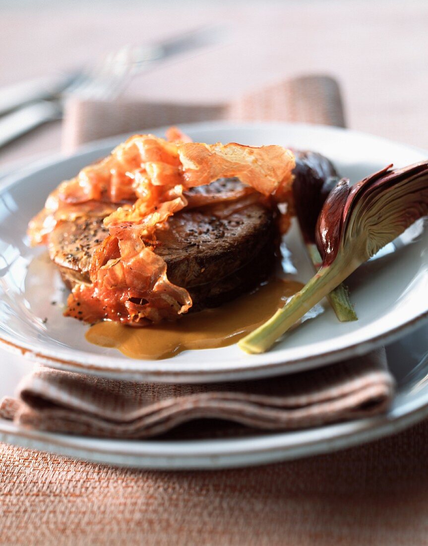 Crunchy steak with mustard and pepper