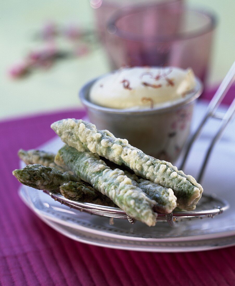 Asparagus Tempura with saffron cream dip