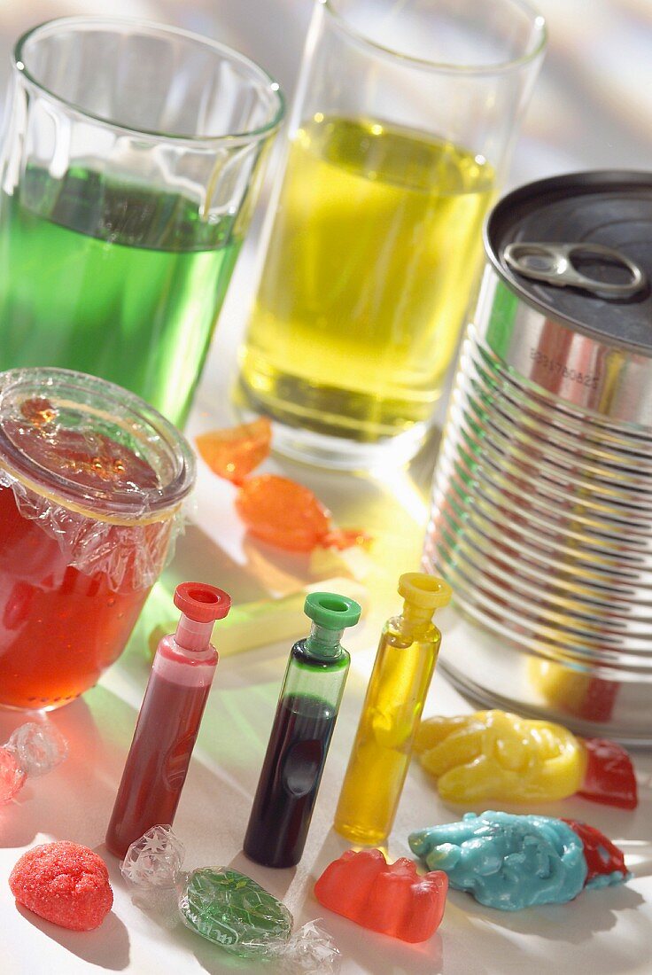 Cooking additives and food colourings