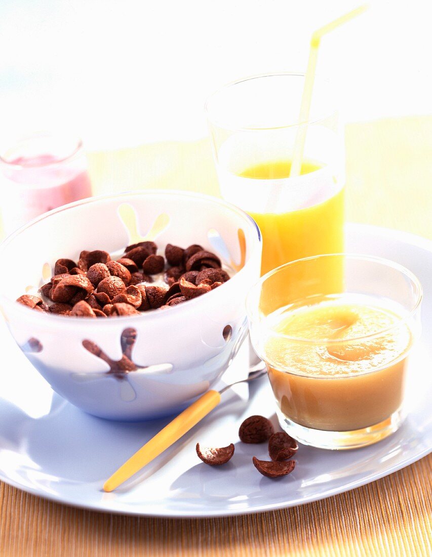 Breakfast with cereal and orange juice