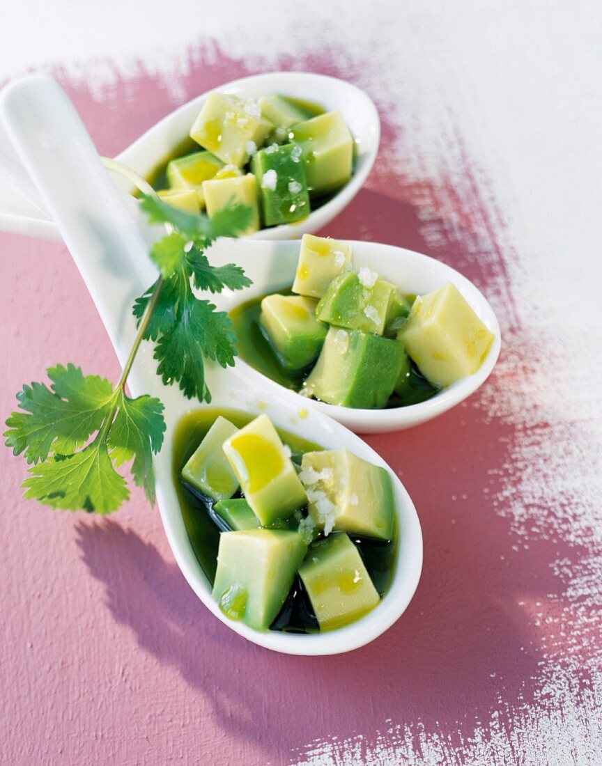 Avocado with pistachio oil