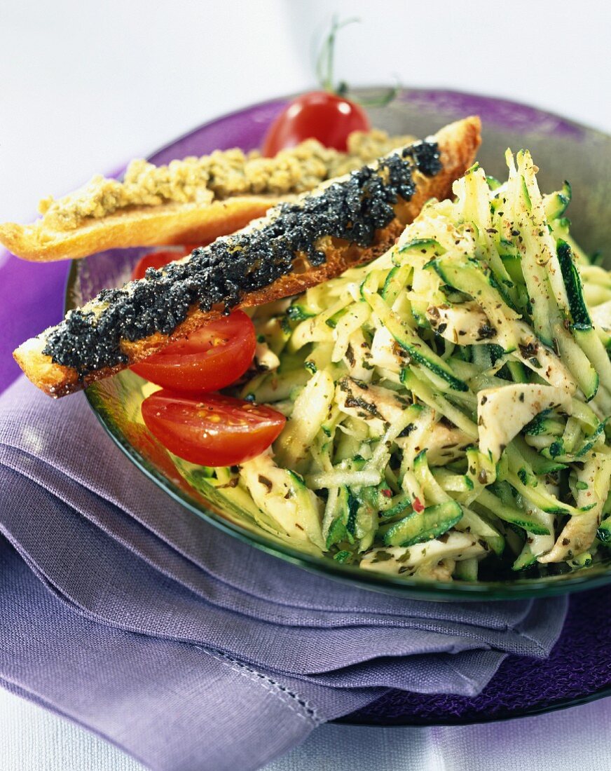 Zucchini and mozzarella salad
