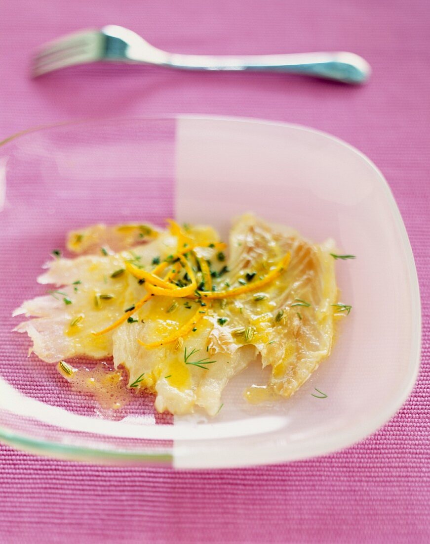 Kabeljau-Carpaccio mit Orange