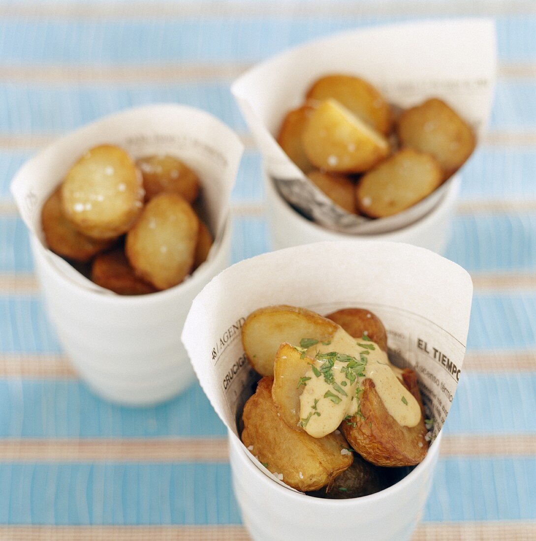Potatoes with spicy sauce