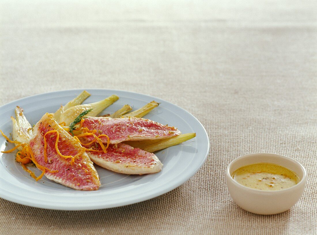 Red mullet fillets with aniseed and orange