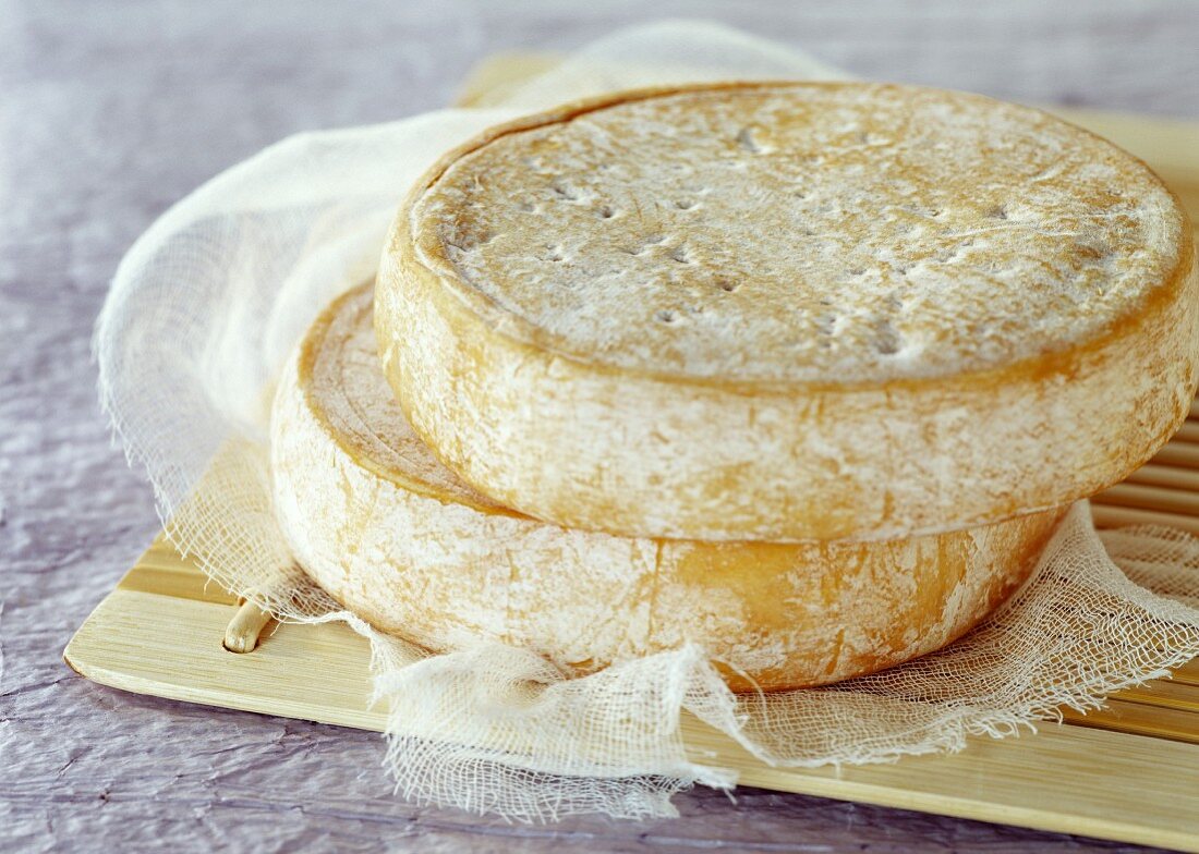 Reblochon cheeses