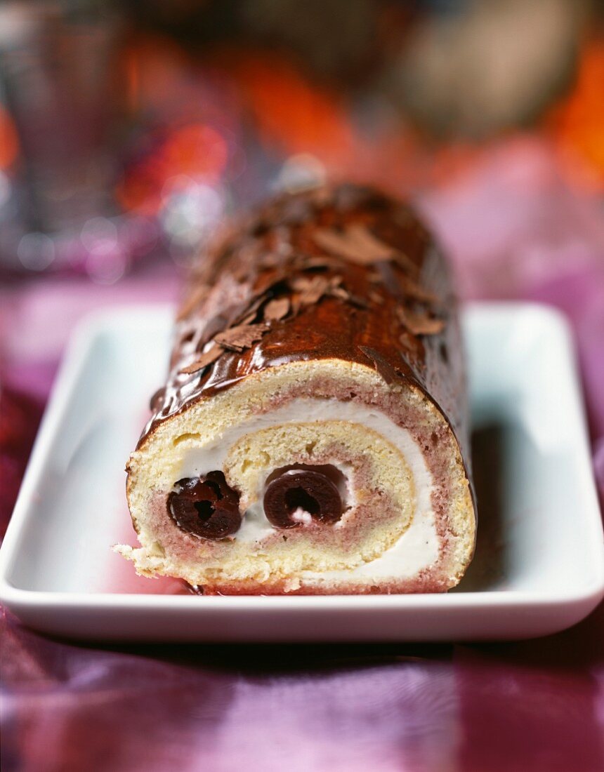 Sour griotte cherry log cake