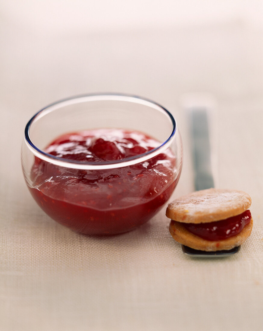 Hibiscus flower and raspberry jam