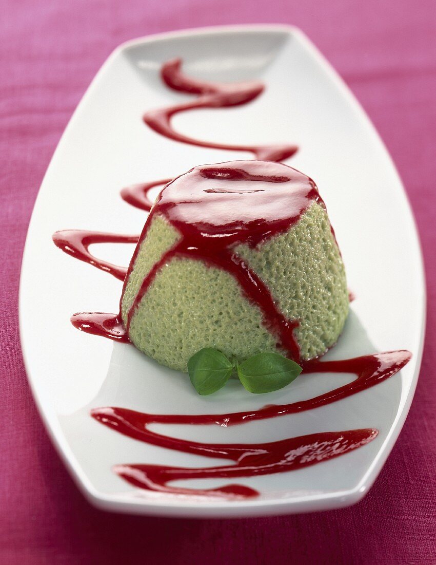 Mint mousse with strawberry sauce