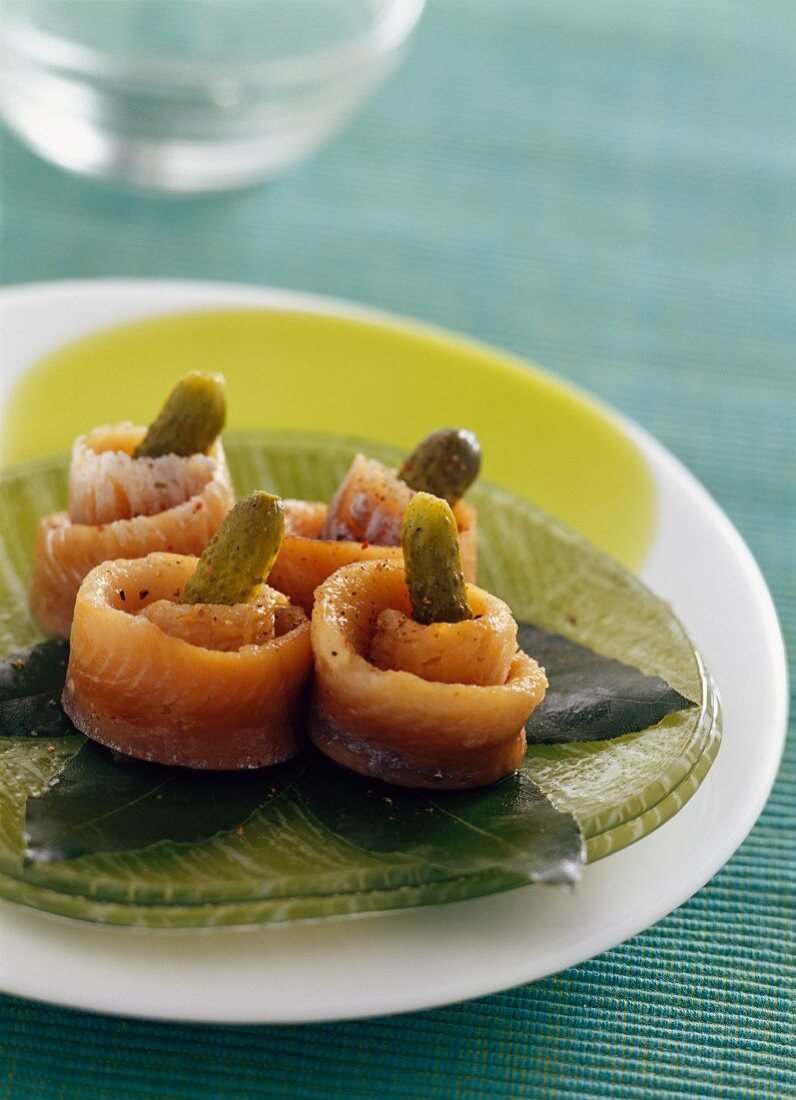 Stuffed herrings in red wine