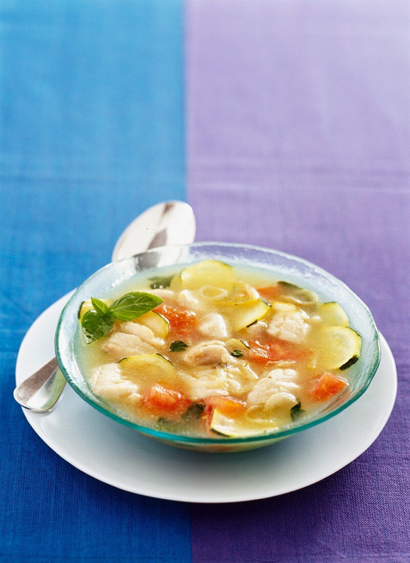 Seelachs-Zucchini-Suppe