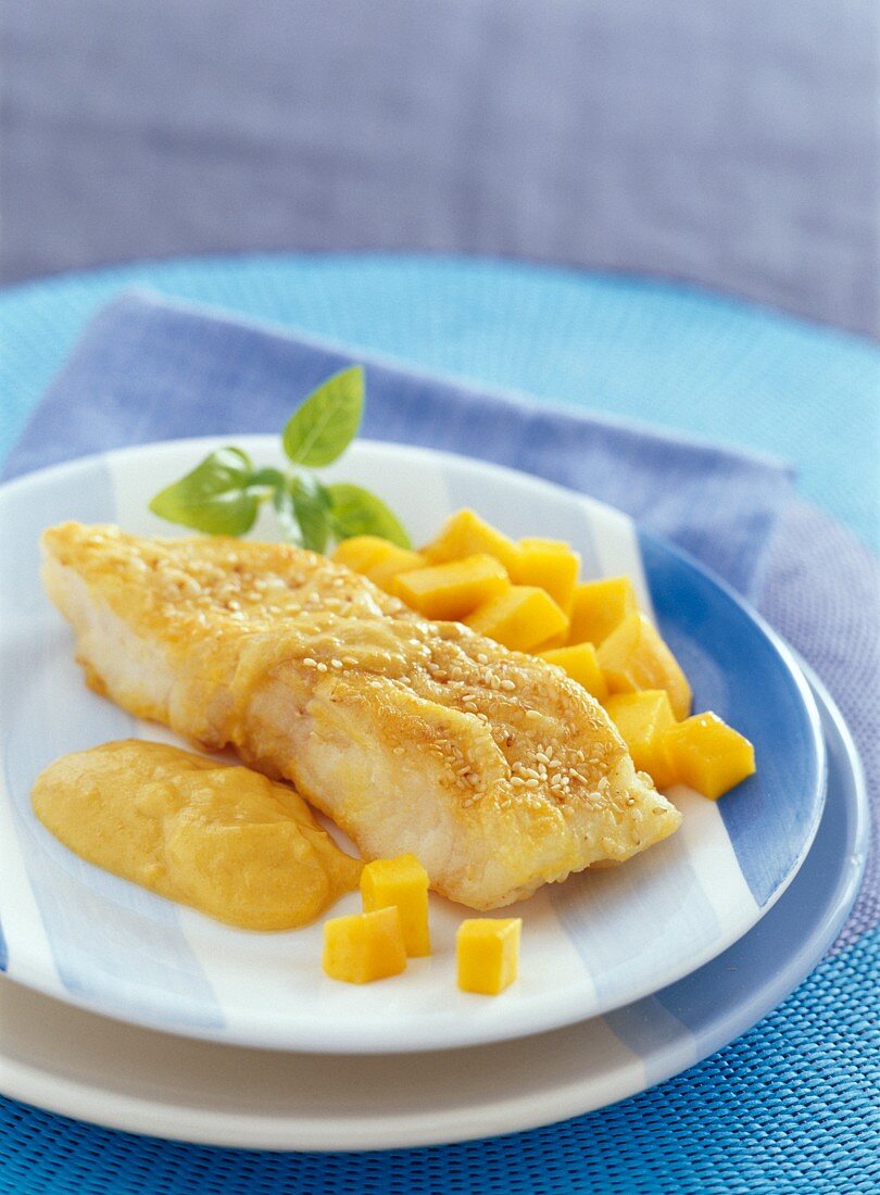 Breaded cod with mango