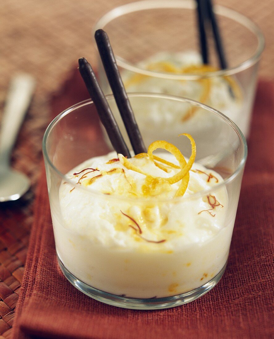 Saffron mousse