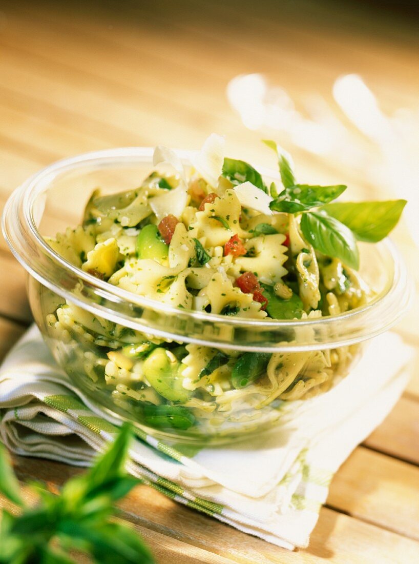 Farfalle mit Pesto