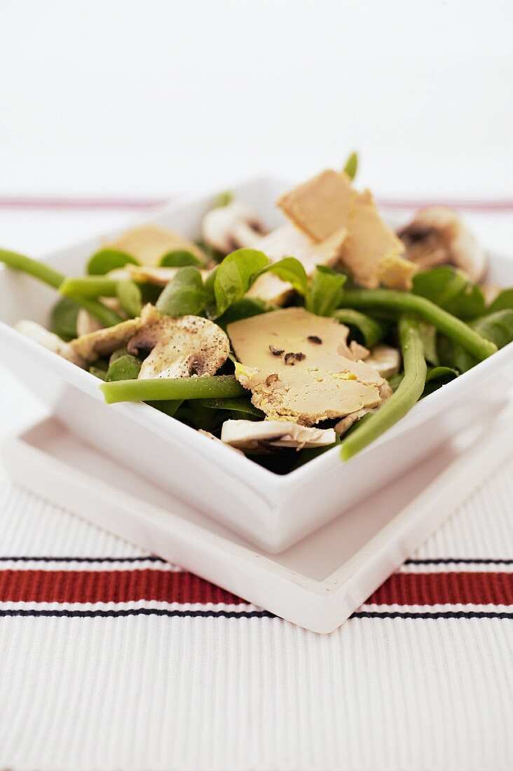 Mixed foie gras salad