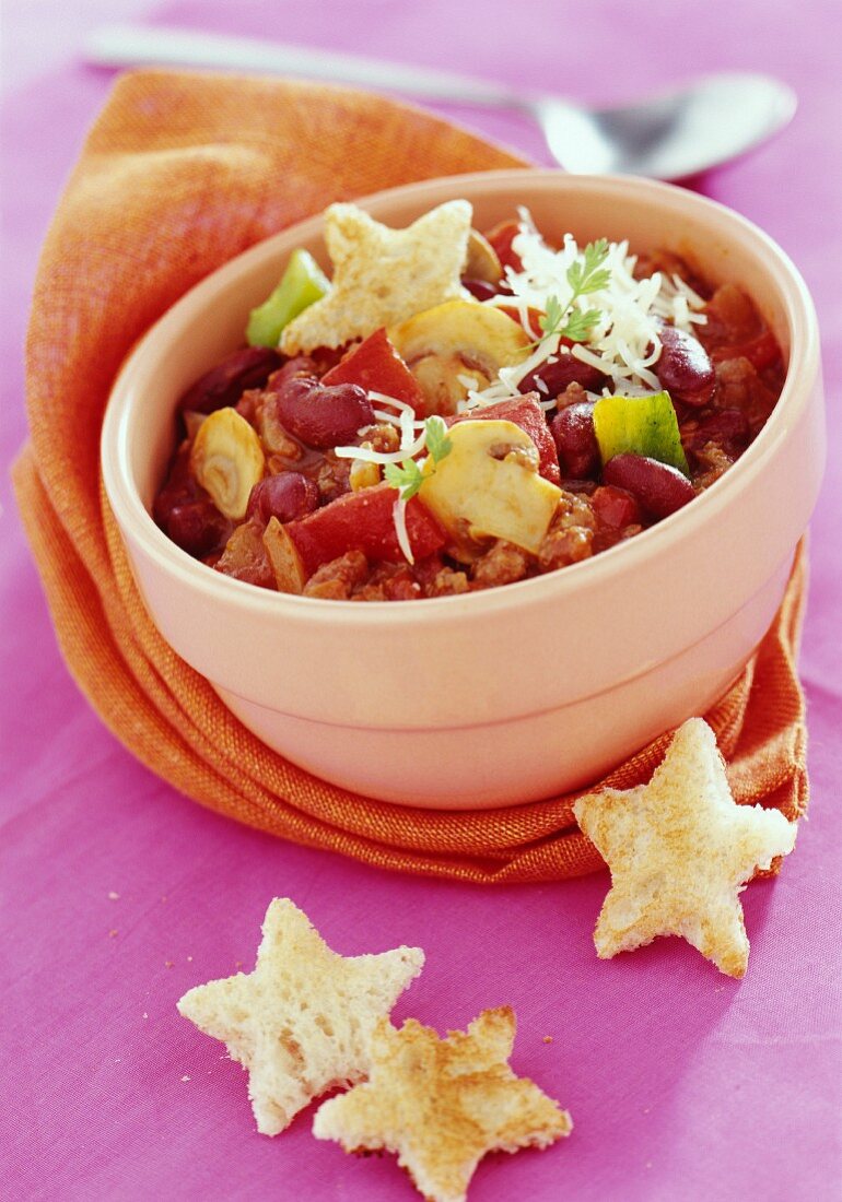 Chili con carne und kleine Toaststerne