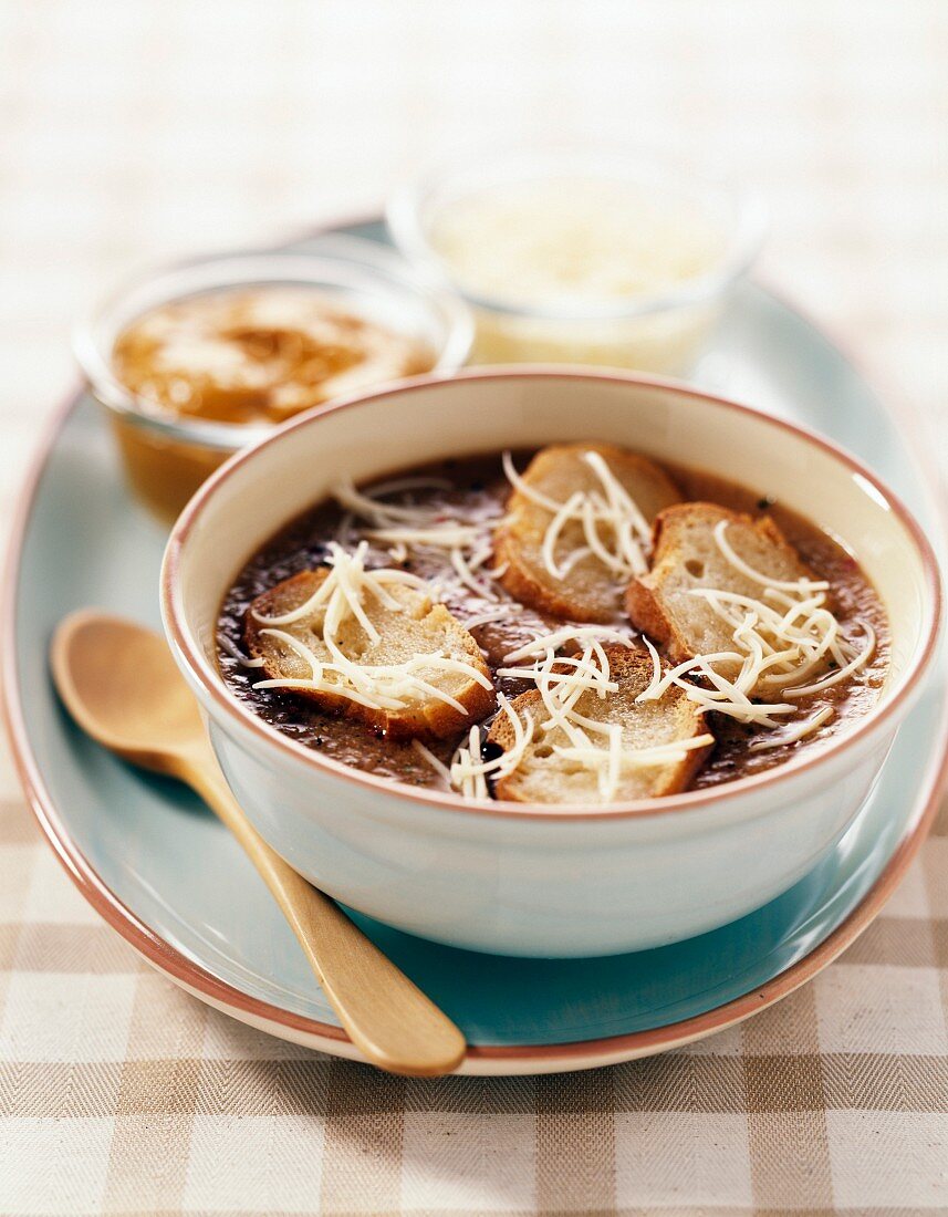 Fischsuppe auf Marseiller Art mit Rouille