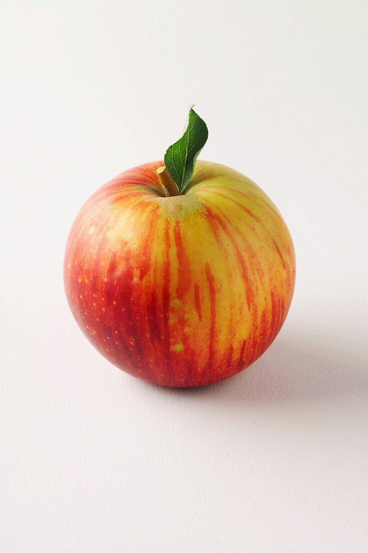 Ein Apfel der Sorte Idared