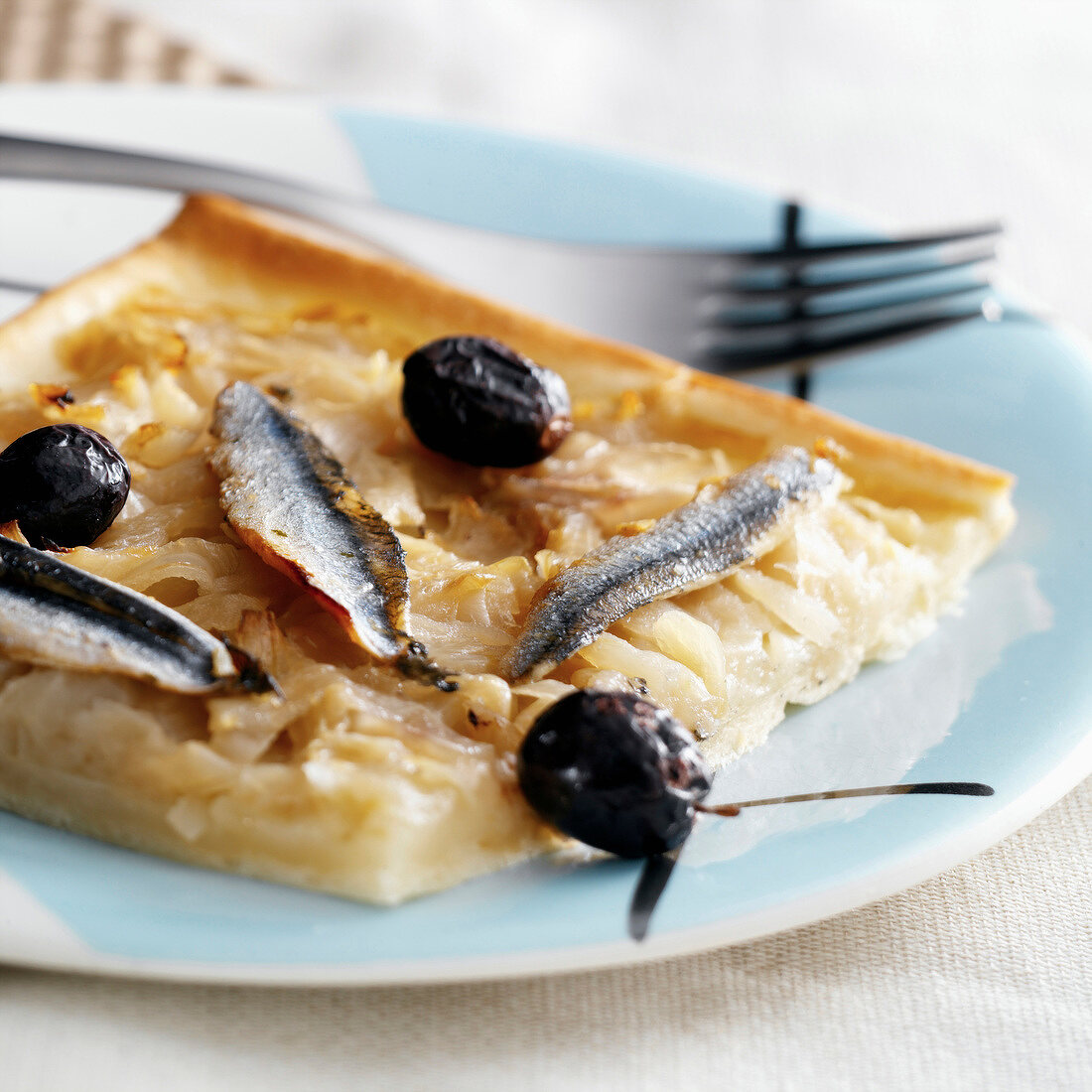 Pissaladière (Zwiebelkuchen mit Anchovis, Frankreich)