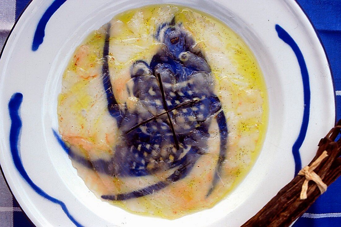Petersfisch-Carpaccio mit Vanillearomen und Olivenöl aus Cucuron