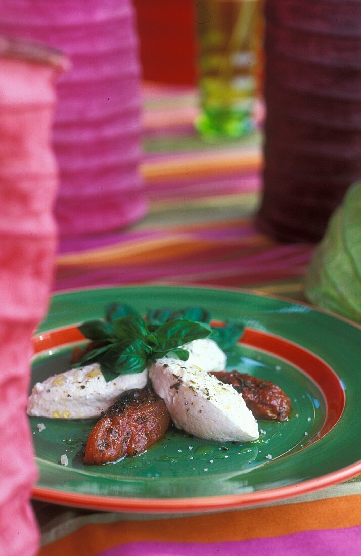 Goat's cheese dumplings with dried tomatoes