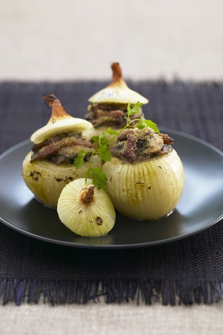 Onions stuffed with mushrooms and diced bacon