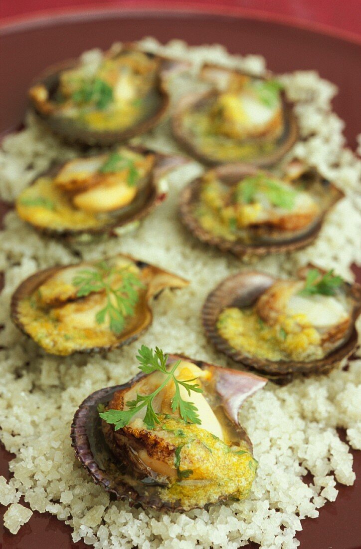 Scallops with chervil butter