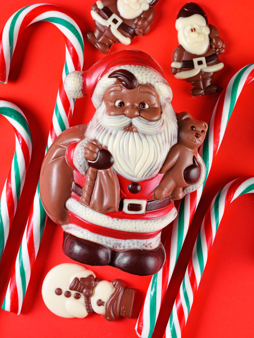 Schokolade in Form eines Weihnachtsmannes.