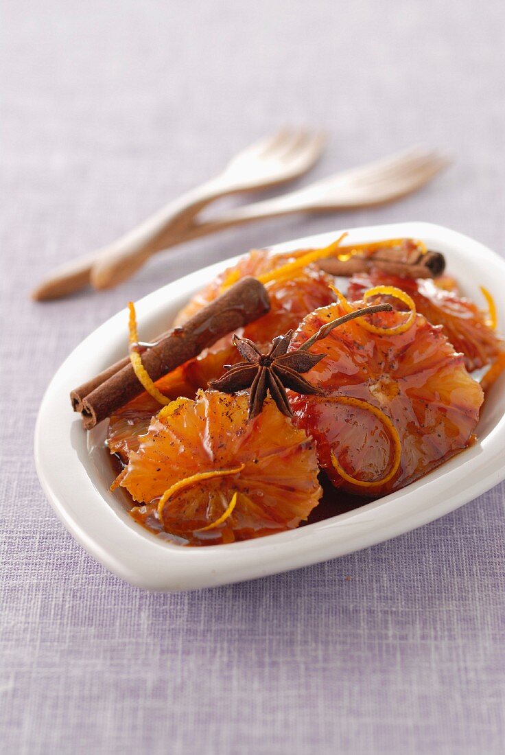 Soup of oranges caramelized with spices