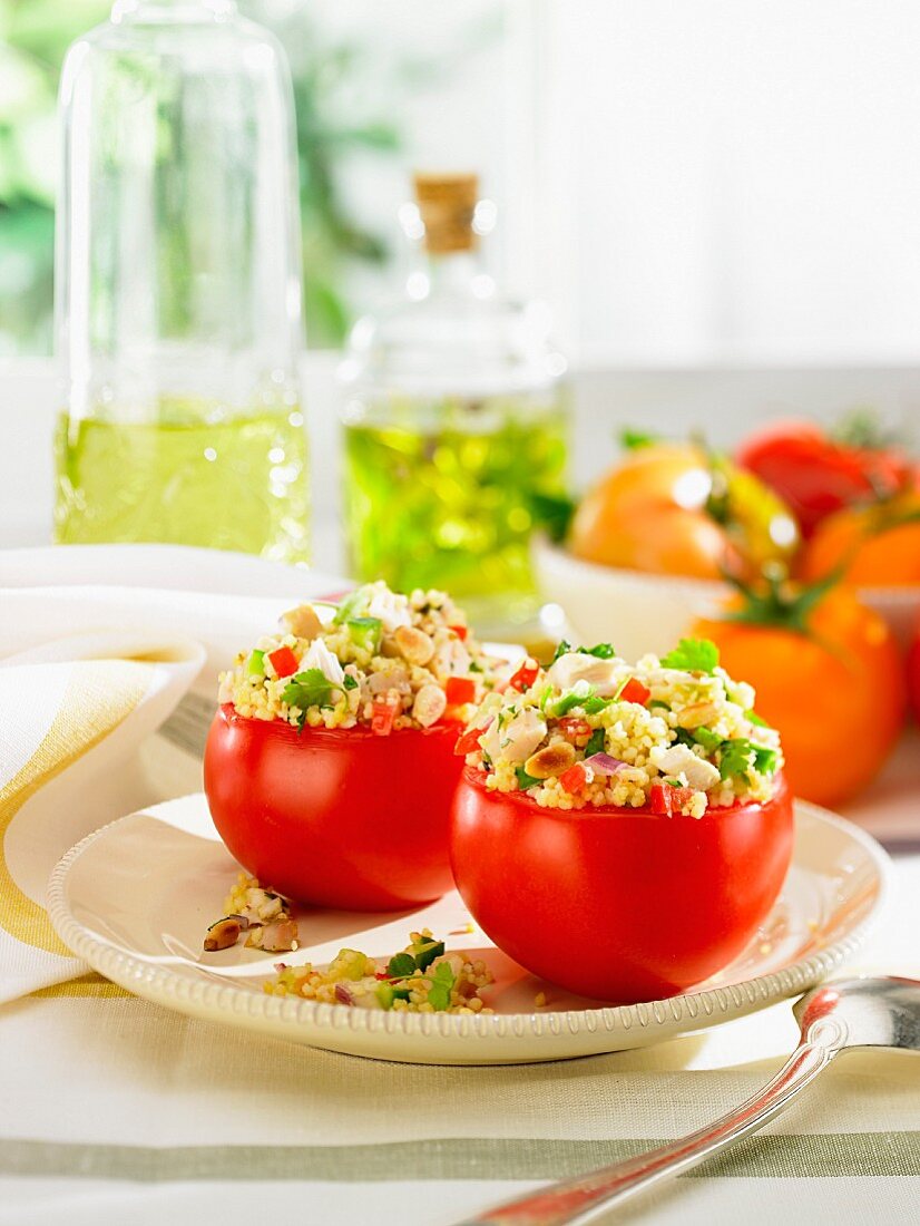 Tomatoes stuffed with tabbouleh and chicken