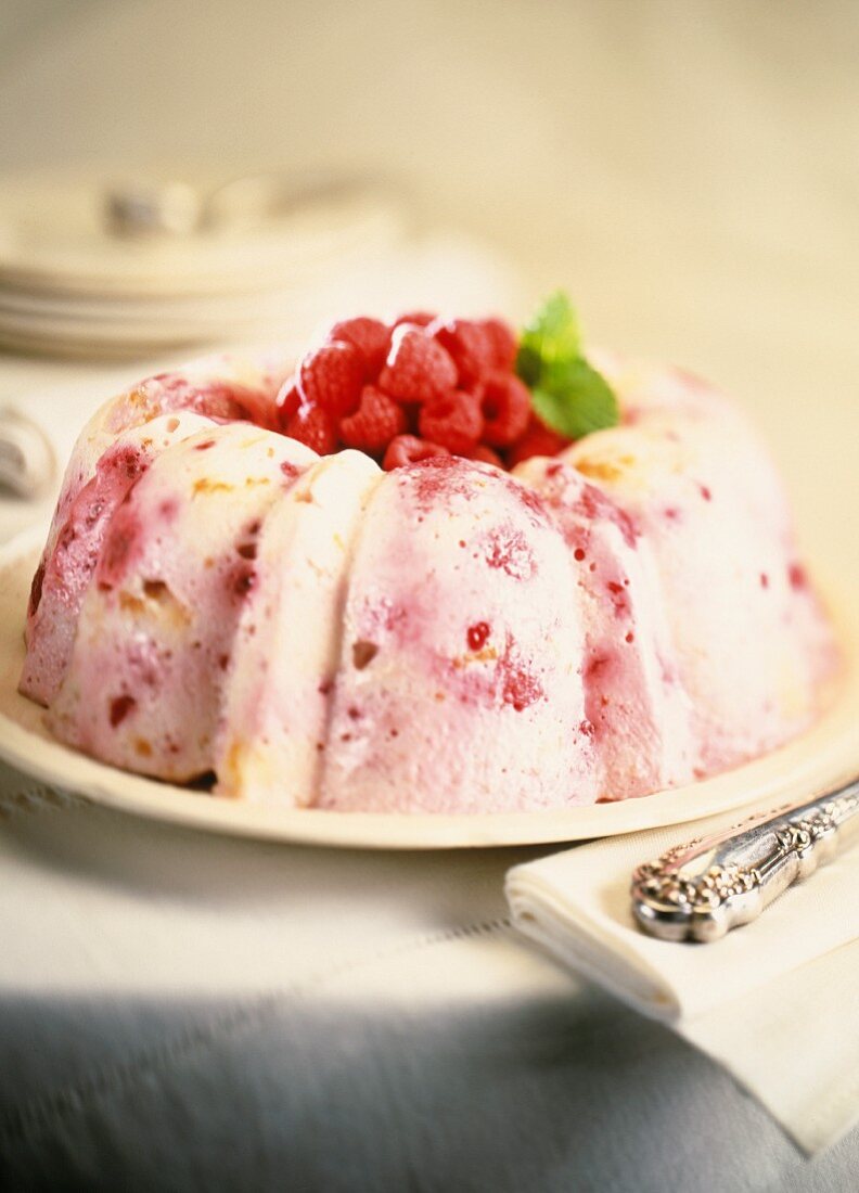 Raspberry ice cream cake