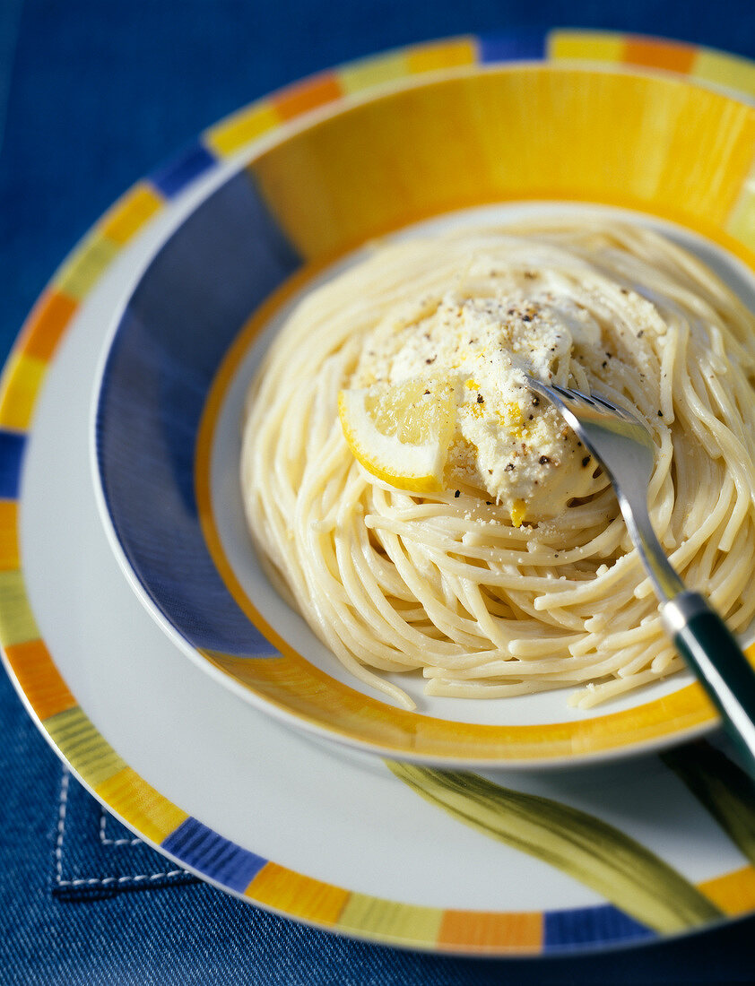Spaghettini mit Zitrone