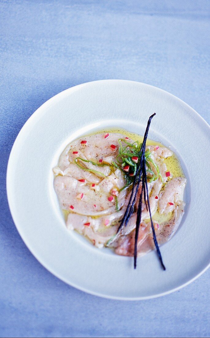 Chicken carpaccio with vanilla pods