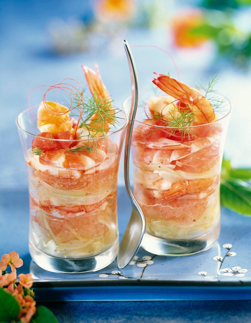 Sour shrimp cocktails