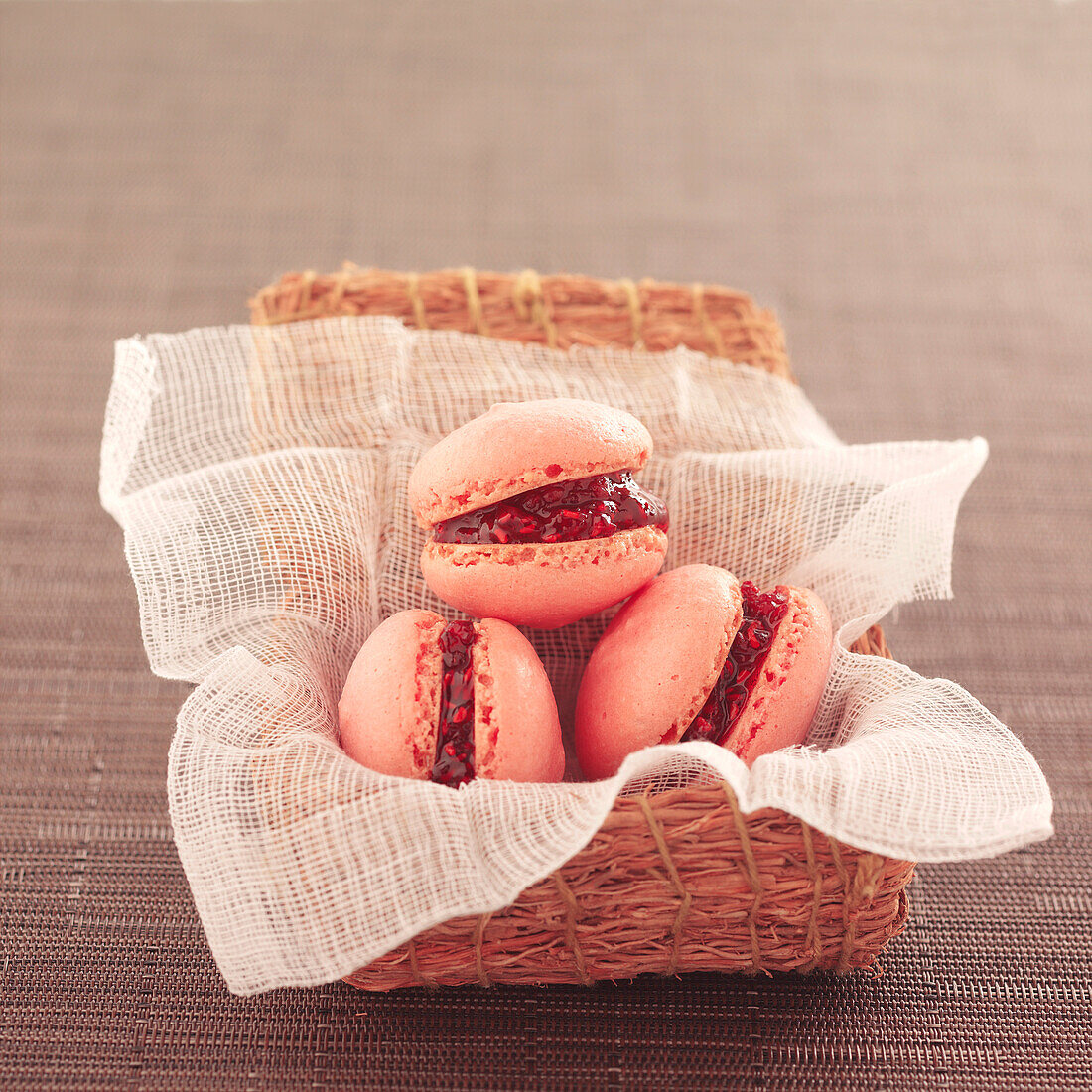 Raspberry macaroons