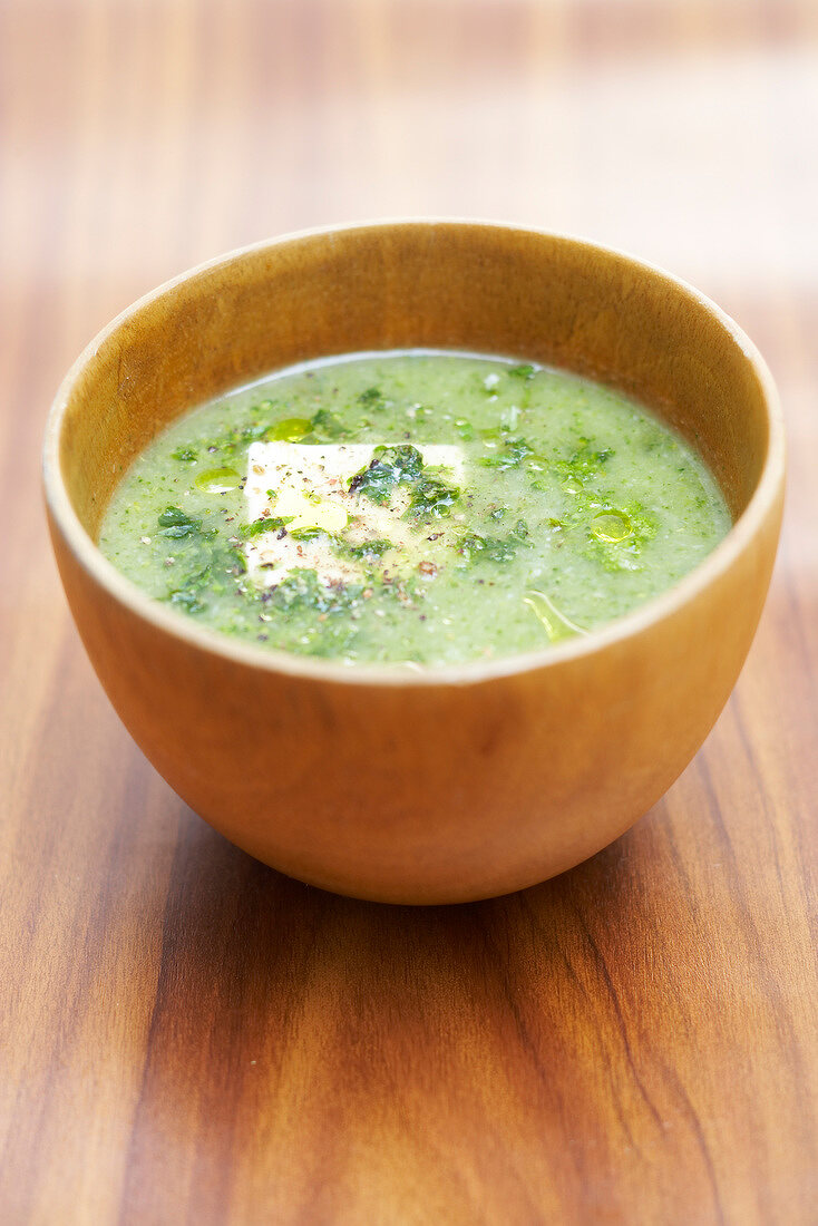 Zucchini and broccoli soup with Fromage frais