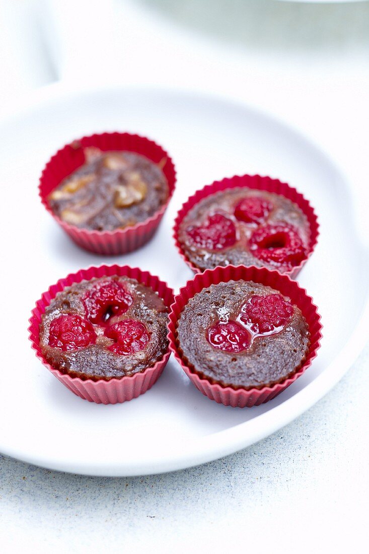 Chocolate and raspberry tartlets