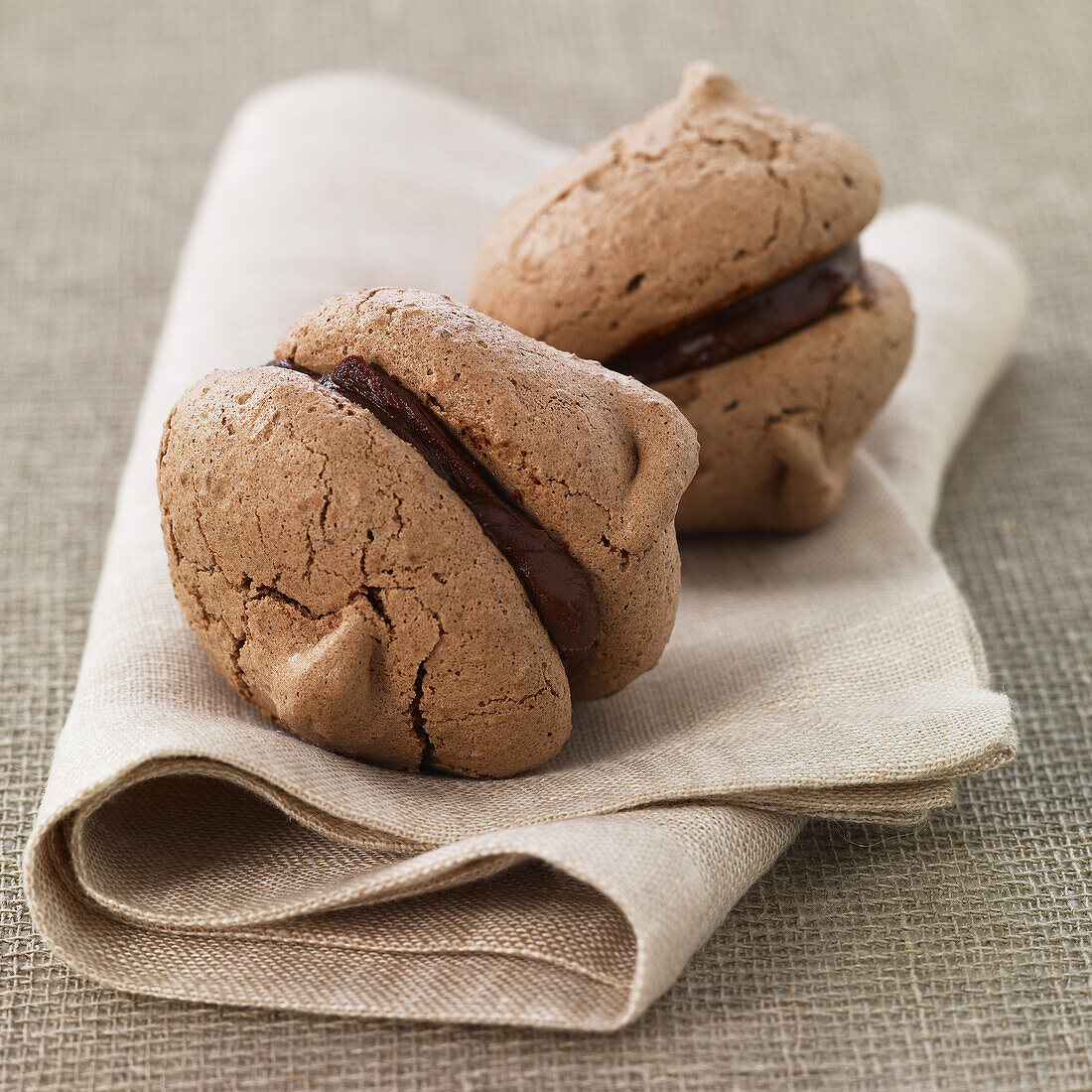 Chocolate macaroons