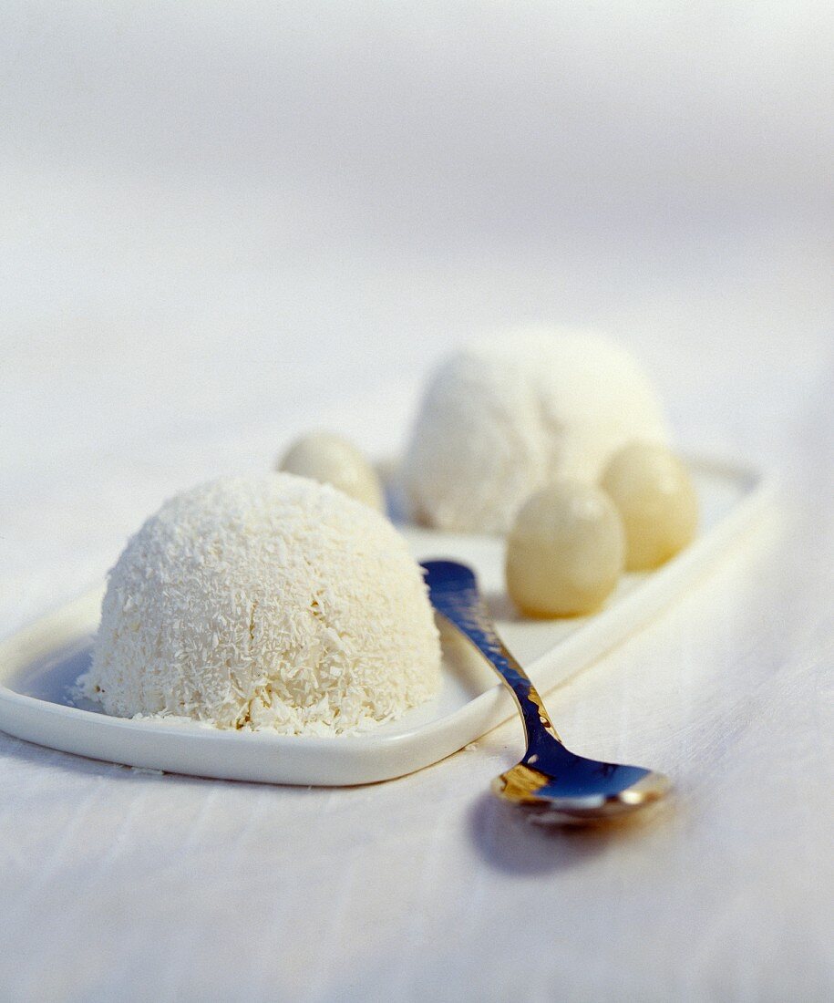 Lychee and coconut dome